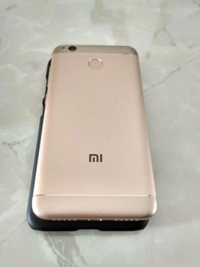 Лот: 12192483. Фото: 1. Xiaomi Redmi 4x 2/16GB Gold. Смартфоны