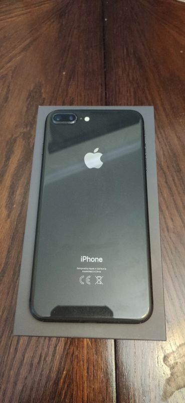 Лот: 18381916. Фото: 1. IPhone 8 plus. Смартфоны