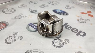 Лот: 23591096. Фото: 1. Поршень Honda Accord K24Z3 L5A. Двигатель и элементы двигателя