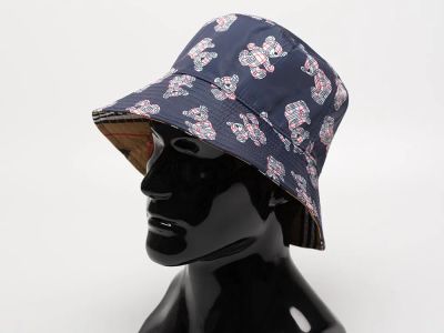 Лот: 24974644. Фото: 1. Панама Burberry. Шарфы, платки