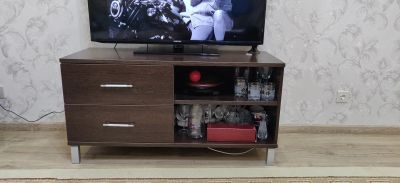 Лот: 15622848. Фото: 1. Тумба под телевизор. Стойки и тумбы для аппаратуры