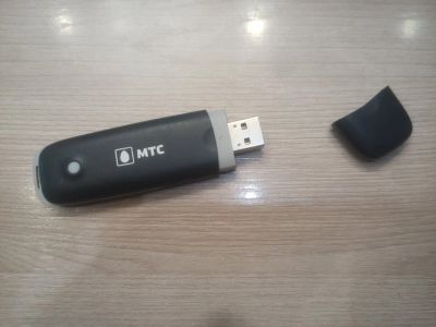 Лот: 19657218. Фото: 1. Модем МТС 3G ZTE MF112 [USB]. Беспроводные модемы