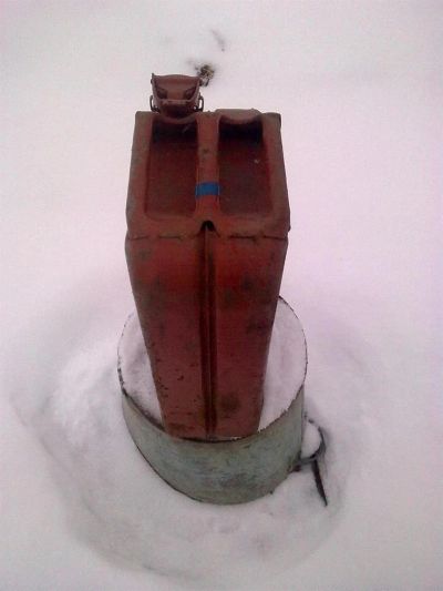 Лот: 3873510. Фото: 1. Канистра из-под бензина, 20 л. Ёмкости для топлива, канистры