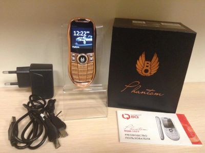 Лот: 10129383. Фото: 1. Продам телефон BQ BQM-1577 Phantom... Кнопочные мобильные телефоны
