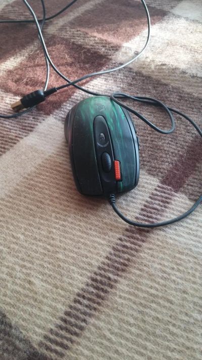 Лот: 7041925. Фото: 1. Проводная лазерная игровая мышь... Клавиатуры и мыши