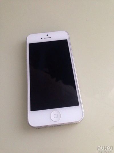 Лот: 8645638. Фото: 1. iPhone 5 Белый (Оригинал). Смартфоны