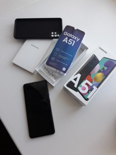 Лот: 20338462. Фото: 1. Samsung galaxy a51. Смартфоны