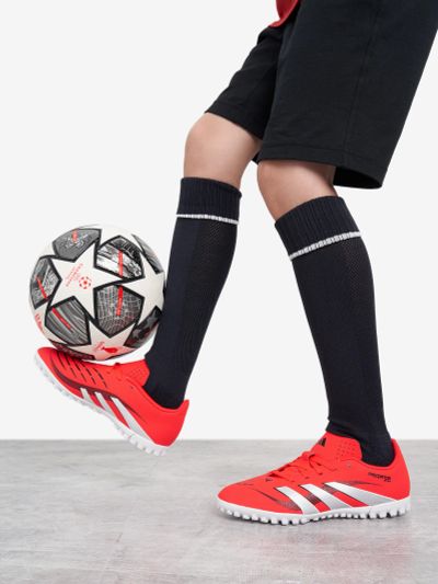 Лот: 25368512. Фото: 1. Бутсы для мальчиков adidas Predator... Кеды, кроссовки