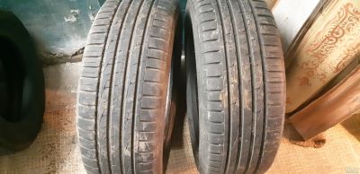 Лот: 13548934. Фото: 1. Nokian Blue 2 215/60 R16. Шины