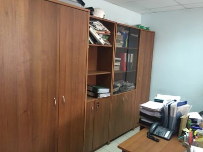Лот: 5981703. Фото: 1. Продам офисную мебель (столы... Компьютерные и письменные столы