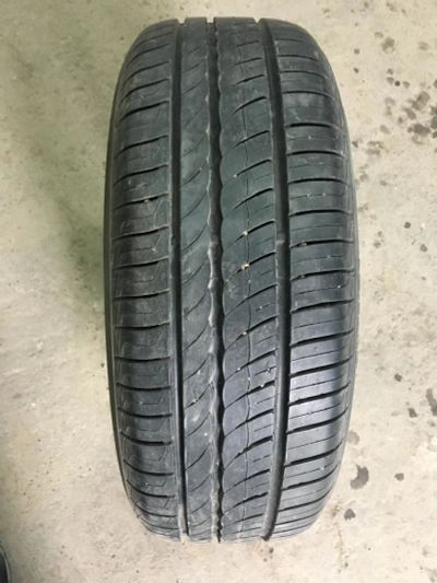 Лот: 10530076. Фото: 1. Pirelli 185/65 R15 летняя резина. Шины