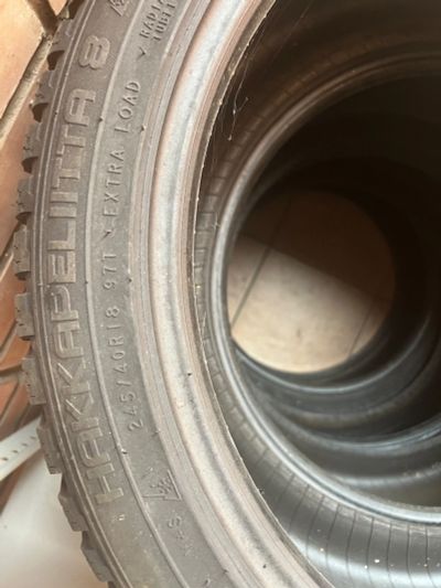 Лот: 19629332. Фото: 1. Шины зимние Nokian Tyres Hakkapeliitta... Шины