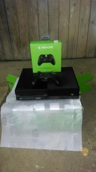 Лот: 7897686. Фото: 1. Xbox One 500gb. Игровые приставки, консоли