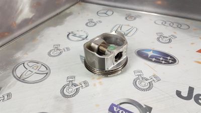 Лот: 23590603. Фото: 1. Поршень Lexus LS430 3UZ-FE 13301-50060. Двигатель и элементы двигателя