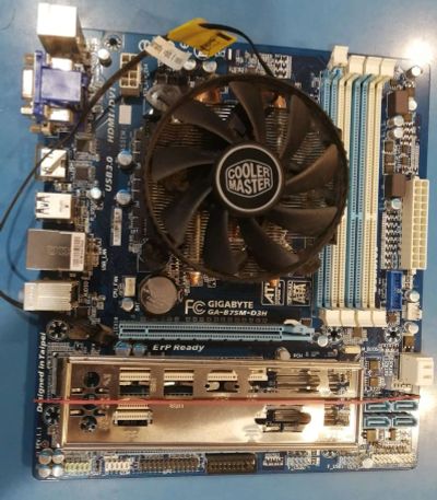 Лот: 15859543. Фото: 1. Материнская плата GIGaBYTE GA-B75M-D3H... Материнские платы