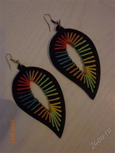 Лот: 2447637. Фото: 1. Серьги из дерева и нитей.отдам... Серьги, каффы