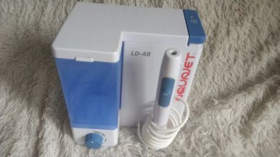 Лот: 19013674. Фото: 1. Ирригатор aquajet ld-a8. Электрические зубные щетки и ирригаторы