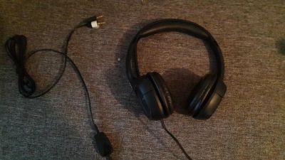 Лот: 4886102. Фото: 1. Наушники Plantronics. Наушники, гарнитуры