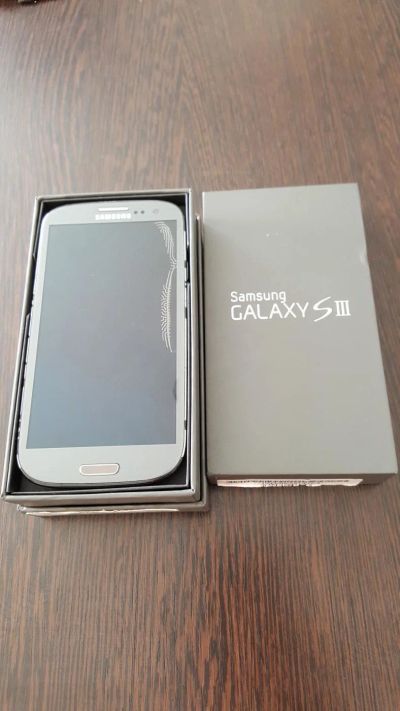 Лот: 9717242. Фото: 1. Samsung Galaxy S III GT-I9300... Смартфоны