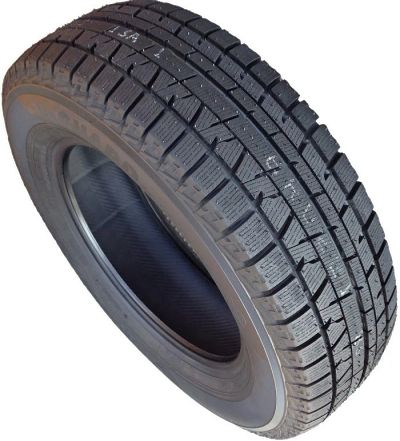 Лот: 9996127. Фото: 1. Yokohama 245/40 R19 Ice Guard... Шины