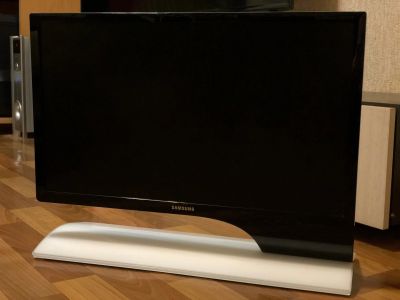 Лот: 13712763. Фото: 1. Монитор samsung S24B750H 24 дюйма. ЖК-мониторы