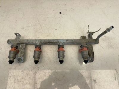 Лот: 23276200. Фото: 1. топливная рейка с форсунками Chevrolet... Топливная система