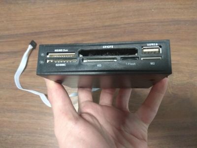 Лот: 18380622. Фото: 1. Картридер внутренний 3,5" USB... Картридеры