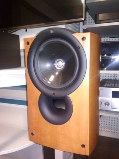 Лот: 15076889. Фото: 1. Kef q1. Пассивные акустические системы