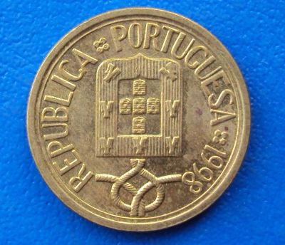 Лот: 4531857. Фото: 1. Иностранная монетка (А601). Остальные страны