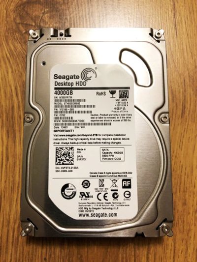 Лот: 16504337. Фото: 1. Жёсткий диск Seagate HDD 4TB... Жёсткие диски (HDD)