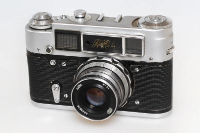 Лот: 19584049. Фото: 1. Фотоаппараит Фэд-4. Плёночные дальномерные, шкальные