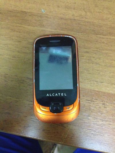 Лот: 6142696. Фото: 1. Alcatel OT-602. Кнопочные мобильные телефоны