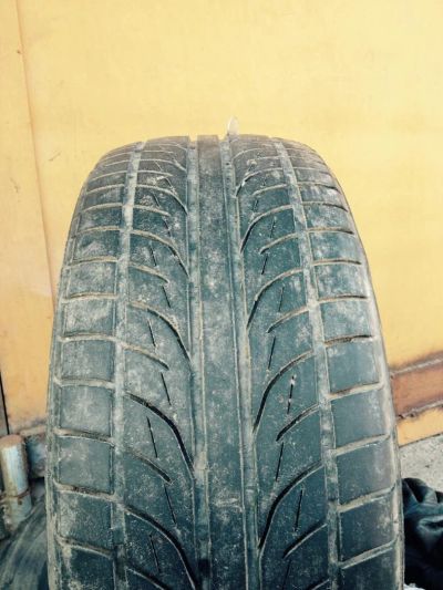 Лот: 5358910. Фото: 1. 205/50 R16 Bridgestone grid2. Шины