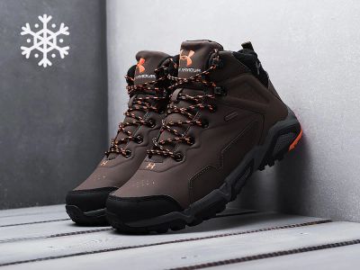 Лот: 12769297. Фото: 1. Ботинки Under Armour Y2. Ботинки, полуботинки