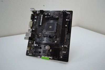 Лот: 17678827. Фото: 1. Материнская плата gigabyte ga-a320m-ds2. Материнские платы
