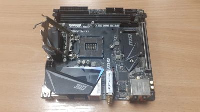 Лот: 25733687. Фото: 1. Материнская плата MSI LGA1151-v2... Материнские платы