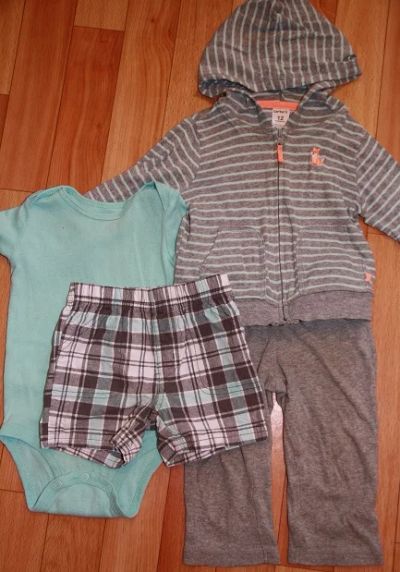 Лот: 8120966. Фото: 1. Костюм Carters, 12 мес. Другое (одежда и аксессуары)