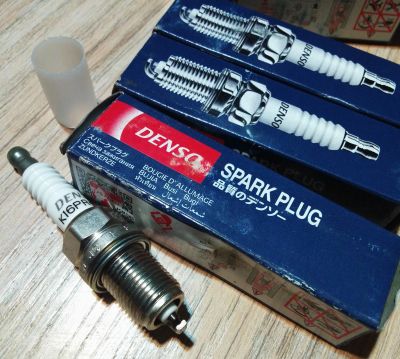 Лот: 22889131. Фото: 1. Свечи DENSO K16PR-U11. Двигатель и элементы двигателя