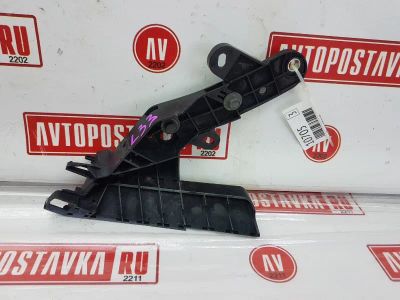Лот: 20902184. Фото: 1. Клипса бампера Nissan Teana L33... Кузов