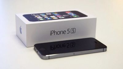 Лот: 4953657. Фото: 1. iPhone 5s 32gb Black/ Space Grey... Смартфоны