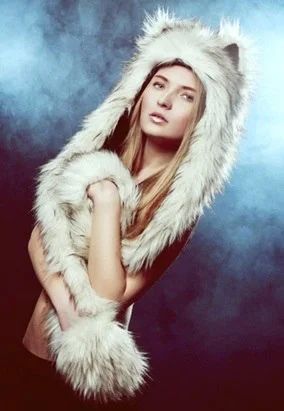 Лот: 4817808. Фото: 1. Шапка "Полярный Волк", мод. В. Головные уборы