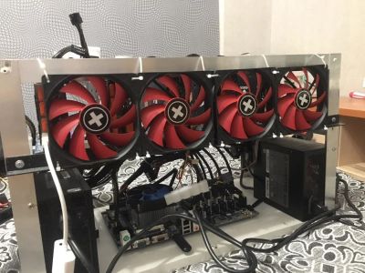 Лот: 11037143. Фото: 1. Риг ферма 5 rx 580 8gb Gigabyte... Майнинг фермы, товары для майнинга