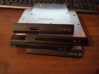 Лот: 7804305. Фото: 1. DVD привод. Приводы CD, DVD, BR, FDD