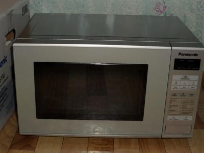 Лот: 3259491. Фото: 1. Микроволновка Panasonic NN ST251... Микроволновки, мини-печи