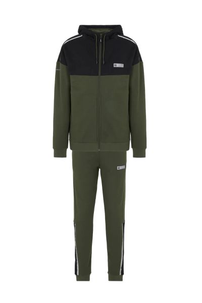 Лот: 22764924. Фото: 1. Мужской спортивный костюм Tracksuit... Спортивные костюмы