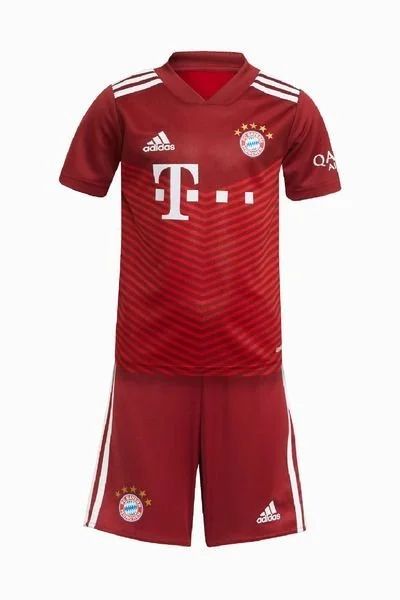 Лот: 18895488. Фото: 1. Футбольная форма Adidas FC Bayern... Форма