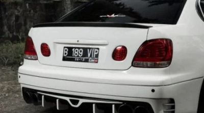 Лот: 5385080. Фото: 1. Спойлер Toyota Aristo. Детали тюнинга