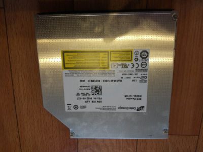 Лот: 12815047. Фото: 1. DVD привод для ноутбука SATA. Приводы CD, DVD, BR, FDD