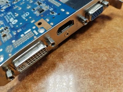 Лот: 15495281. Фото: 1. ASUS Nvidia GeForce GT 430 1GB. Видеокарты