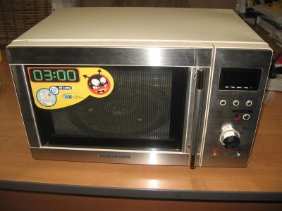 Лот: 7319541. Фото: 1. Микроволновка Daewoo KOR-637VA. Микроволновки, мини-печи